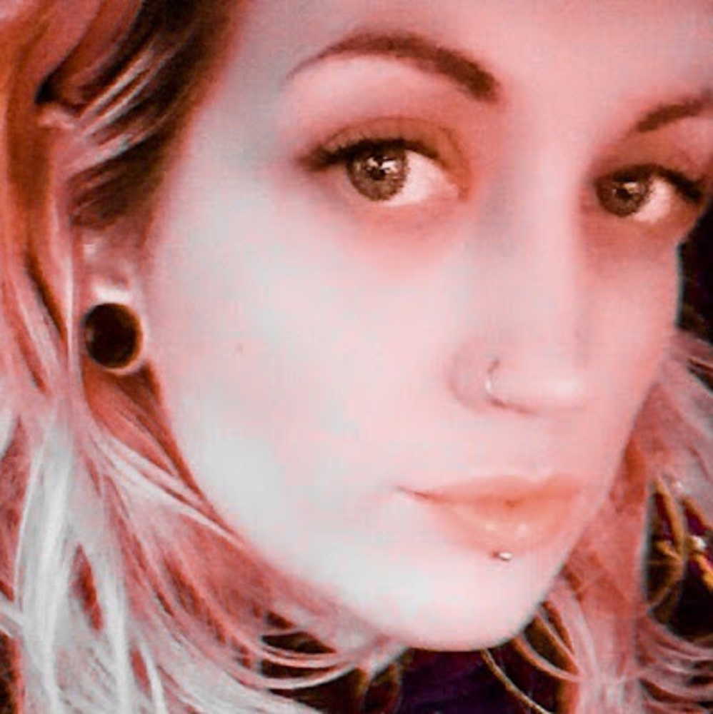 Meet your Posher, Janessa